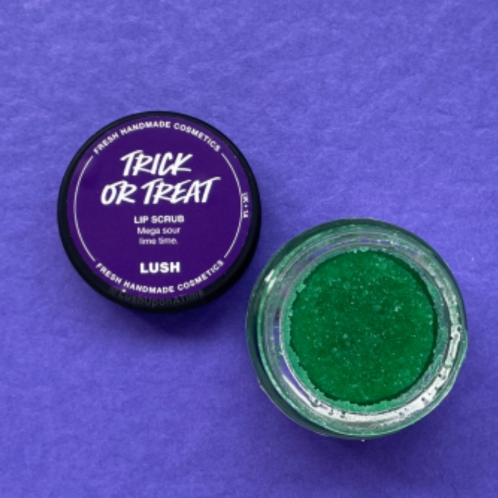 🧚‍♀️TRICK OR TREAT Lush 2021 DISCONTINUED RARE lip Scrub NWT